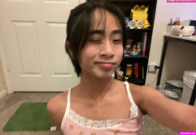 Uwu Gecko OnlyFans Thumbnail #6ItaVmLEpk