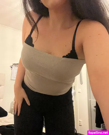 Uwubecca OnlyFans Thumbnail #CzIXBEKKmg
