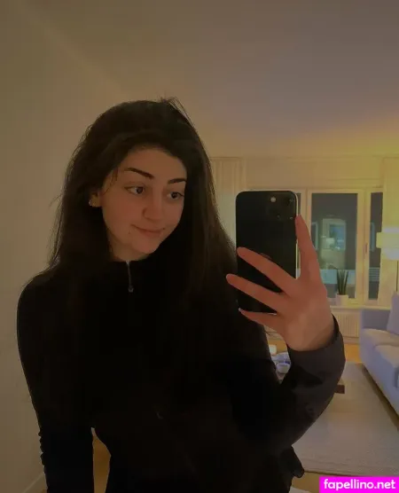 Uwubecca OnlyFans Thumbnail #RYE9tOSwW4