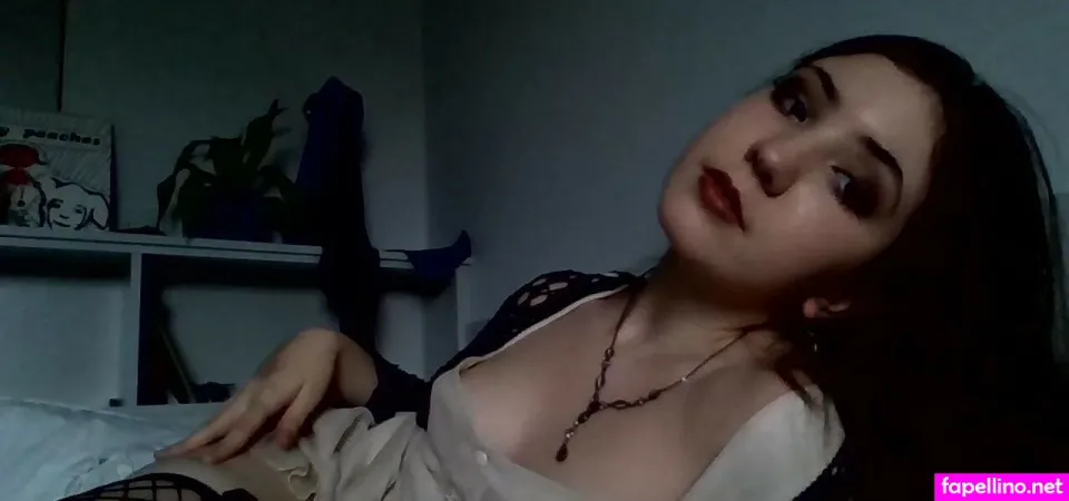 Uwubrat OnlyFans Thumbnail #em4B7UyaKf