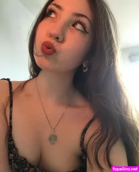 Uwubrat OnlyFans Thumbnail #lCDeZfgIL9