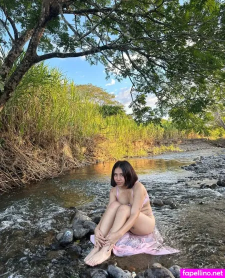 Uwujennn OnlyFans Thumbnail #29GmNaA3to