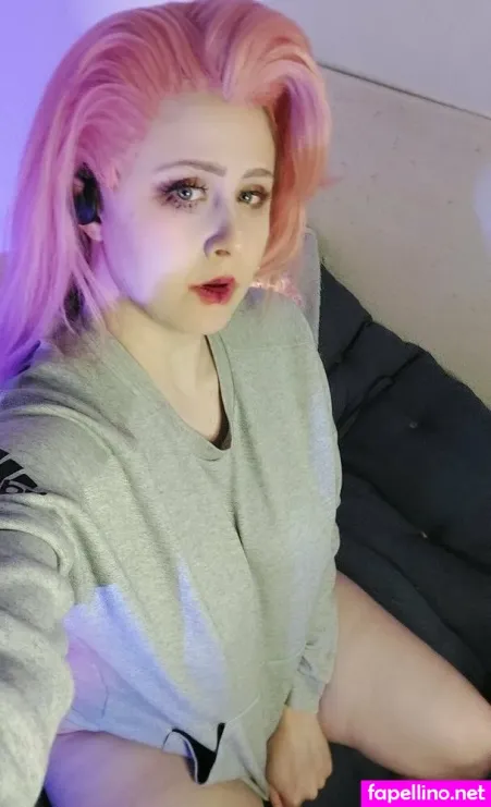 Uwupixie OnlyFans Thumbnail #FKnC3B06tg