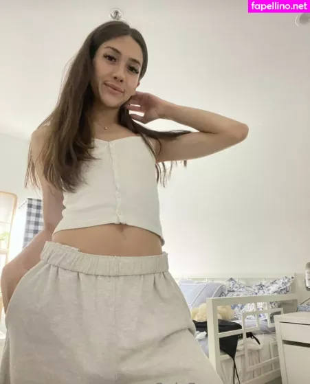 Uyuna OnlyFans Thumbnail #iO1NF83Gsy