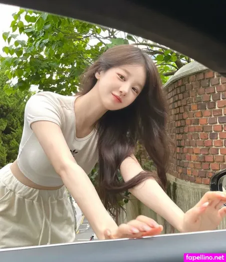 Uzaa OnlyFans Thumbnail #50s1wLzbf0