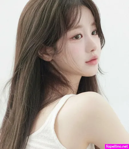 Uzaa OnlyFans Thumbnail #N5p48QnDWc