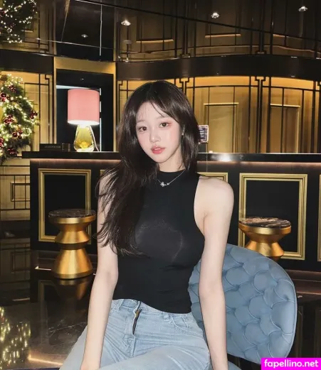 Uzaa OnlyFans Thumbnail #gVBbwZxmqP