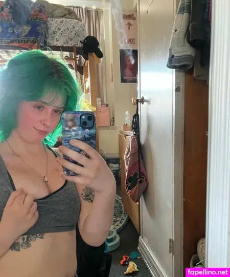 V Carli Main Profile Photo