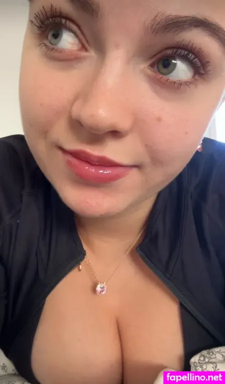 V D S Olivia OnlyFans Thumbnail #6OeduYOTKK