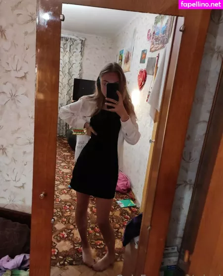 V Ixxi OnlyFans Thumbnail #OWL90yYyRK