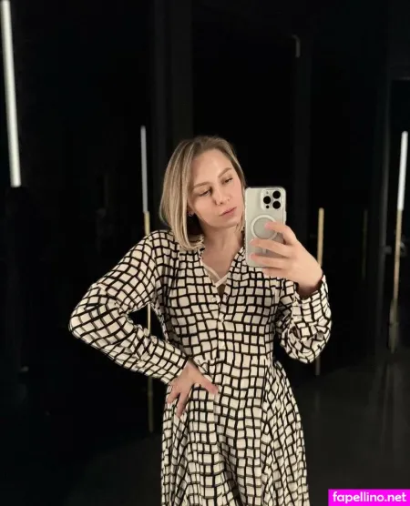 V1ol3ta OnlyFans Thumbnail #7DOvRCkUYm