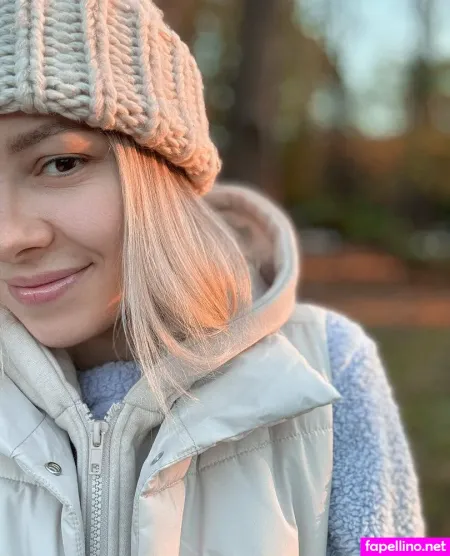 V1ol3ta OnlyFans Thumbnail #Brgj2lGiM6