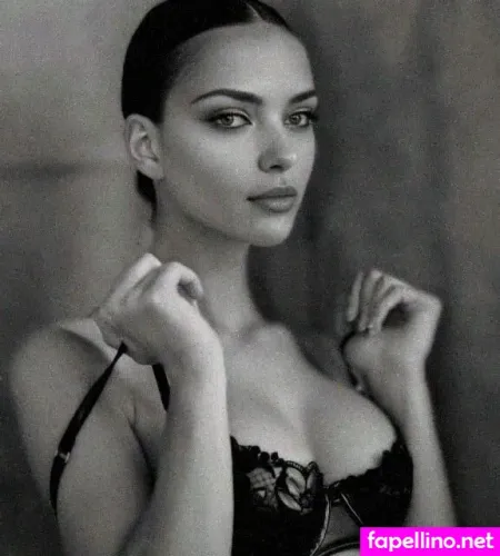 Vaelora Reed OnlyFans Thumbnail #aGEOdhj3ht