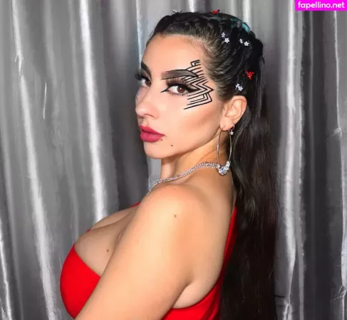 Vai Monroe OnlyFans Thumbnail #2UWEnSQEcJ