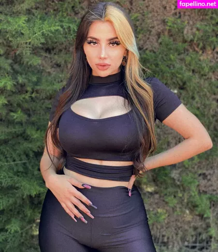 Vai Monroe OnlyFans Thumbnail #WbpSMagvmZ