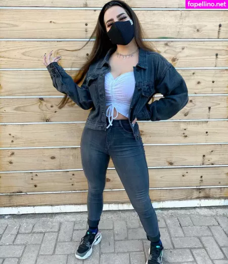 Vai Monroe OnlyFans Thumbnail #mQglWWGKit