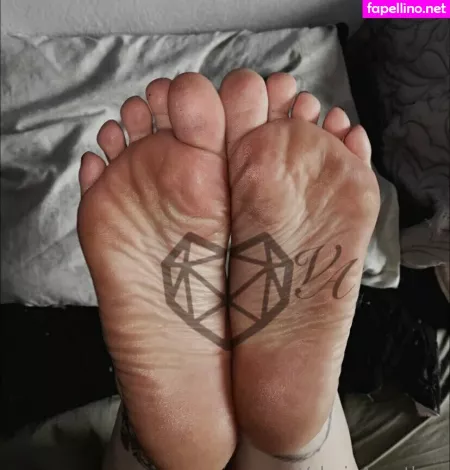 Val Acanthus OnlyFans Thumbnail #2QwALtxFSn