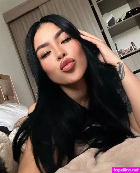 Val Liu OnlyFans Thumbnail #1r0MU0WrPh