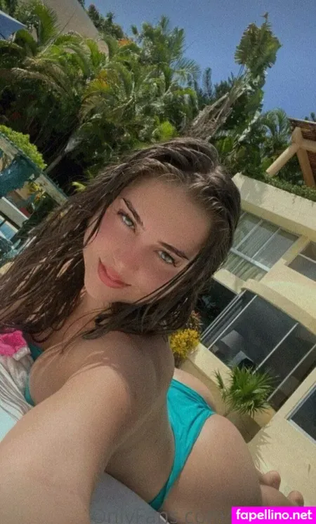 Valbizzle OnlyFans Thumbnail #TwBUX8qTWL