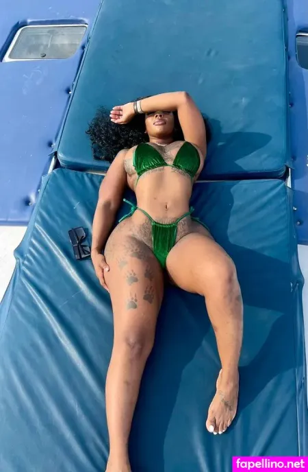 Valdezzz OnlyFans Thumbnail #9m1paYFjHB