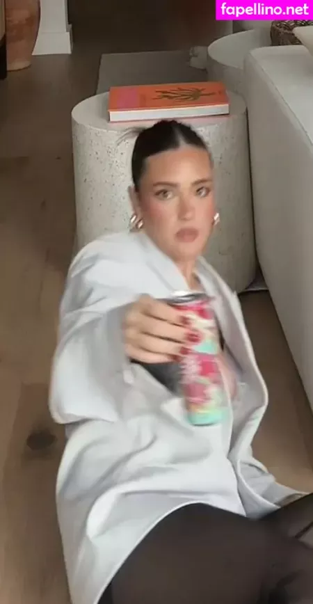 Vale Genta OnlyFans Thumbnail #IY1yLWUksg