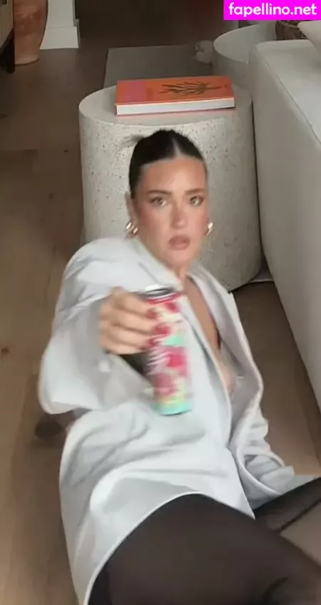 Vale Genta OnlyFans Thumbnail #ms7XnYqfPD