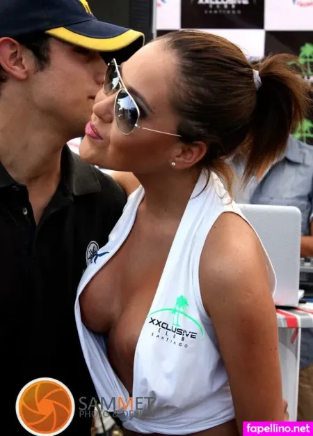 Vale Roth OnlyFans Thumbnail #0yrqRE7foy