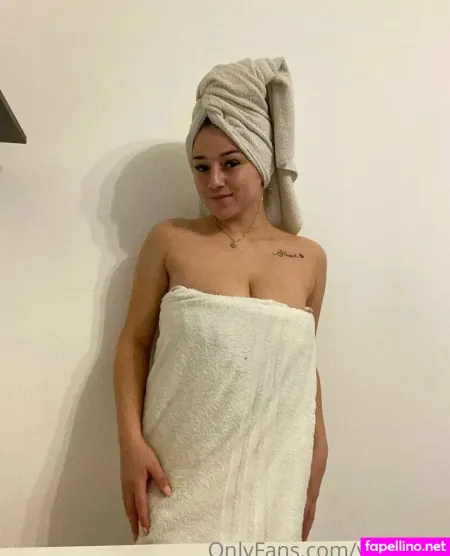 Vale00ria OnlyFans Thumbnail #JEP0pE3IAT