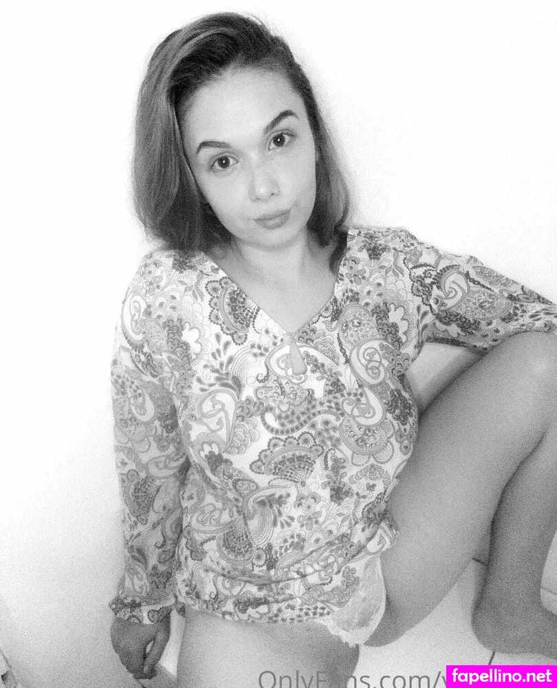 vale00ria, valearryia Nude Leaked OnlyFans Photo #YSv9Em1UR1