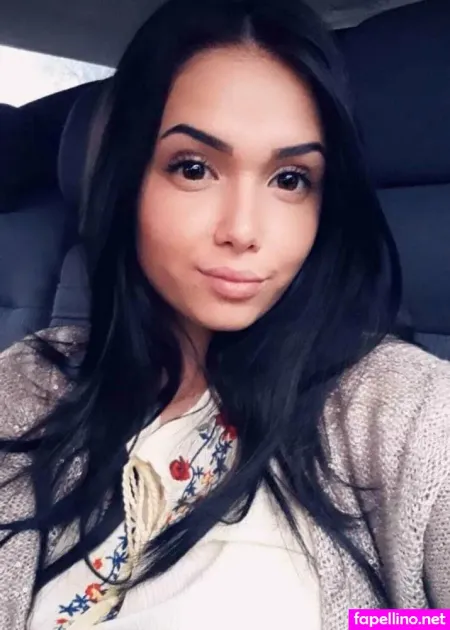 Vale00ria OnlyFans Thumbnail #eX8w9AUWM6