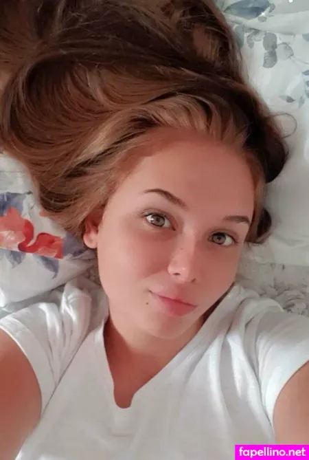 Vale00ria OnlyFans Thumbnail #xBcPm2L7ll