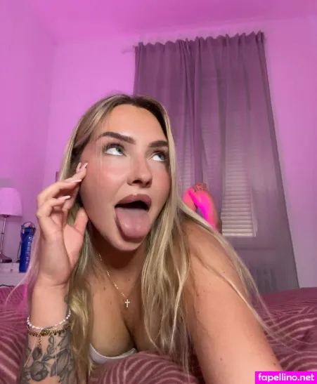 Valee Secret OnlyFans Thumbnail #0VhcBmkSl1