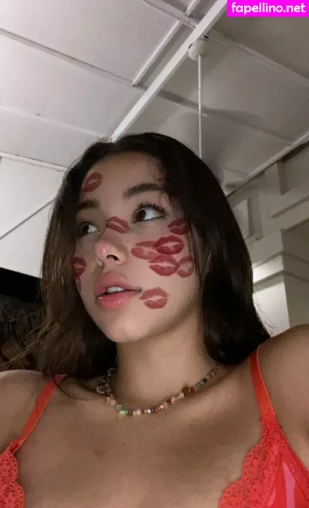 Valemadrigal 1 OnlyFans Thumbnail #j3YtoXrw87