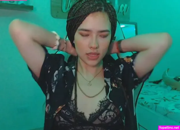 Valen Ceron OnlyFans Thumbnail #Ml3CrCWyHk