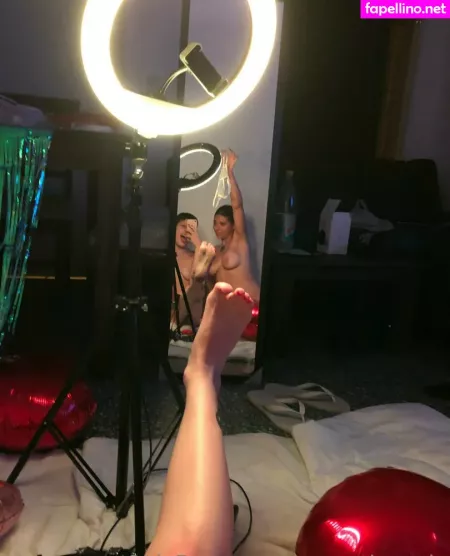 Valen Vip OnlyFans Thumbnail #h1WzIxJ8ct