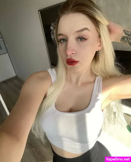Valenann OnlyFans Thumbnail #MSUOaKBsyT