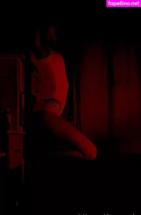 Valencia Dabratt OnlyFans Thumbnail #R7obbIyd0K