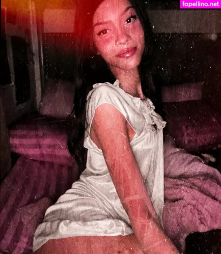 Valencia Dabratt OnlyFans Thumbnail #gepGamwn1T