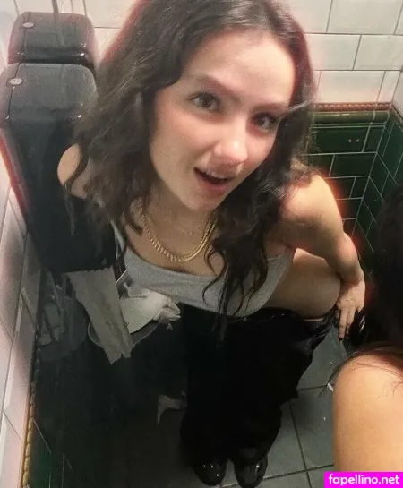 Valencia Grace OnlyFans Thumbnail #BGGvgNL8eR