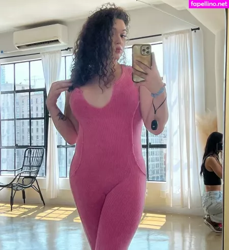 Valencia OnlyFans Thumbnail #27pRTvaMF6