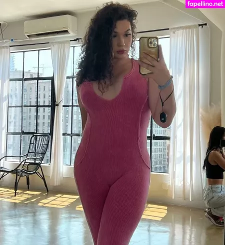 Valencia OnlyFans Thumbnail #UxSCy2S6aY