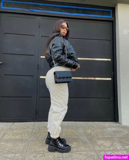 Valenciagaxxx OnlyFans Thumbnail #D2WkH58NdT