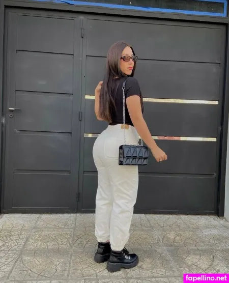 Valenciagaxxx OnlyFans Thumbnail #HALFqNErck