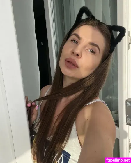 Valensexygirl OnlyFans Thumbnail #LknzwXE8IP
