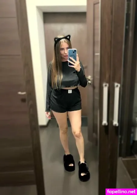 Valensexygirl OnlyFans Thumbnail #vXKAMuL9WL