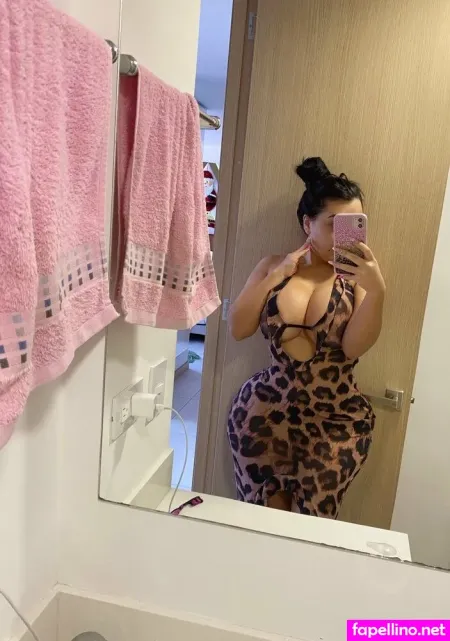Valentiinaperez OnlyFans Thumbnail #4lnbrh7AUv