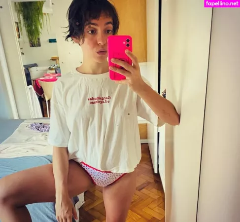 Valentina Bandeira OnlyFans Thumbnail #SPFU54fO0I