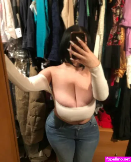 Valentina Bonetalli OnlyFans Thumbnail #YlwAuFKAdP