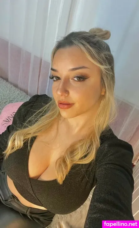 Valentina Costa OnlyFans Thumbnail #oe8LVzNJoM