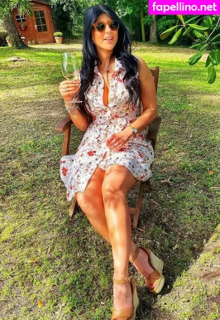 Valentina De Nucci OnlyFans Thumbnail #IC5TdlTnLp
